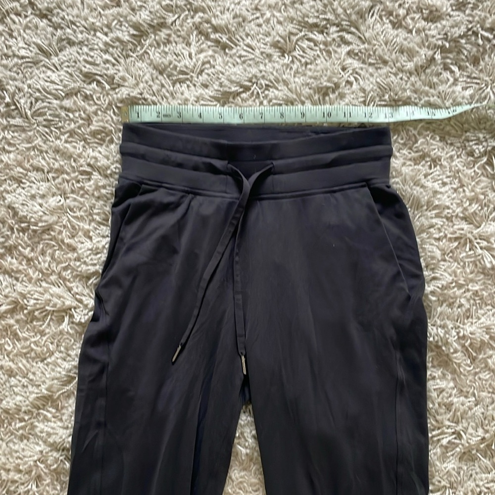 Lululemon Joggers Womens 4 Black Ready To Rulu